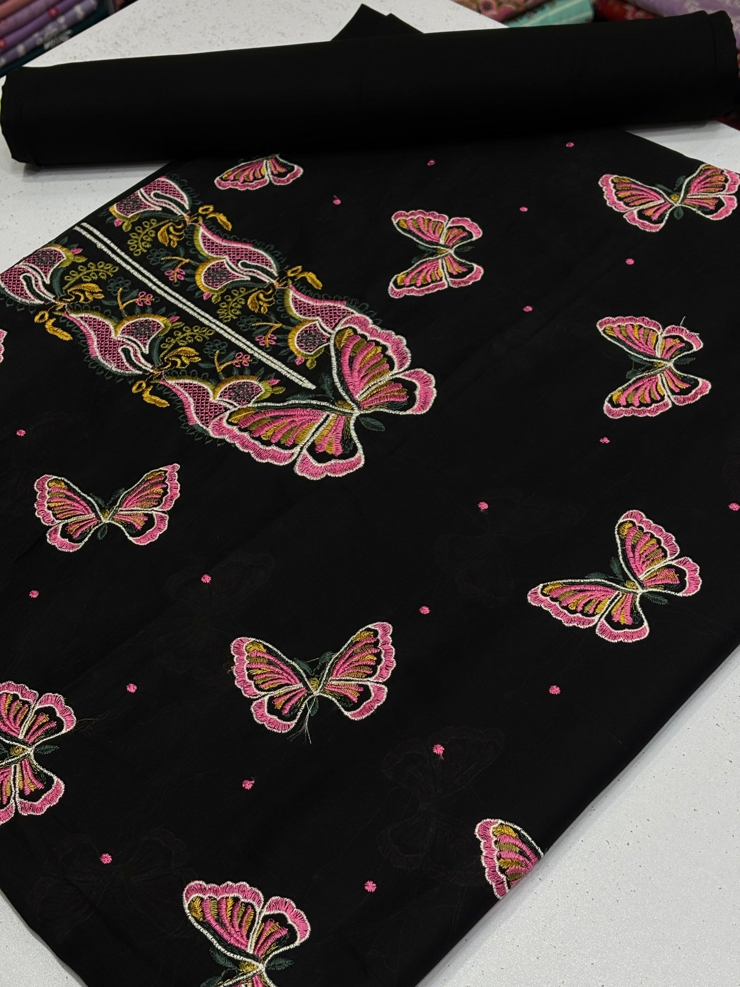 2pcs Lawn Embroidery
