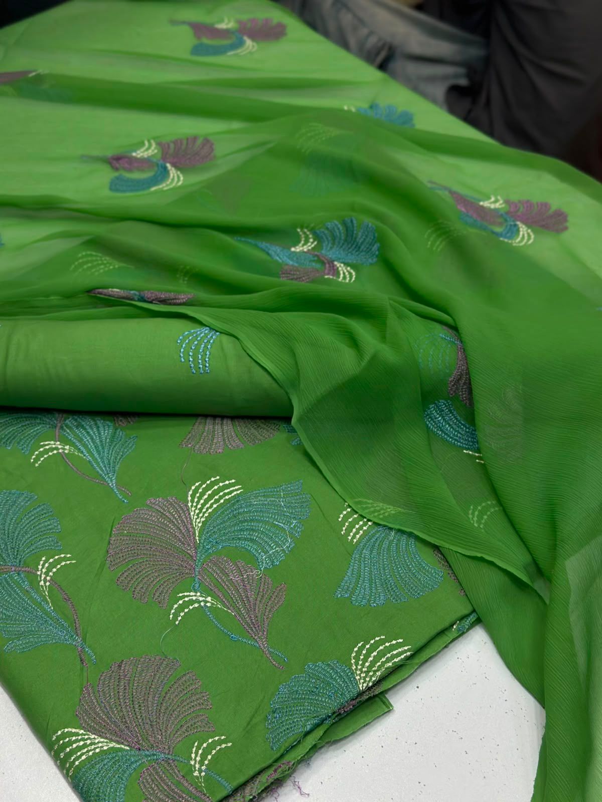 Bareeze Embroidered 3PC K02 | Premium Lawn Collection