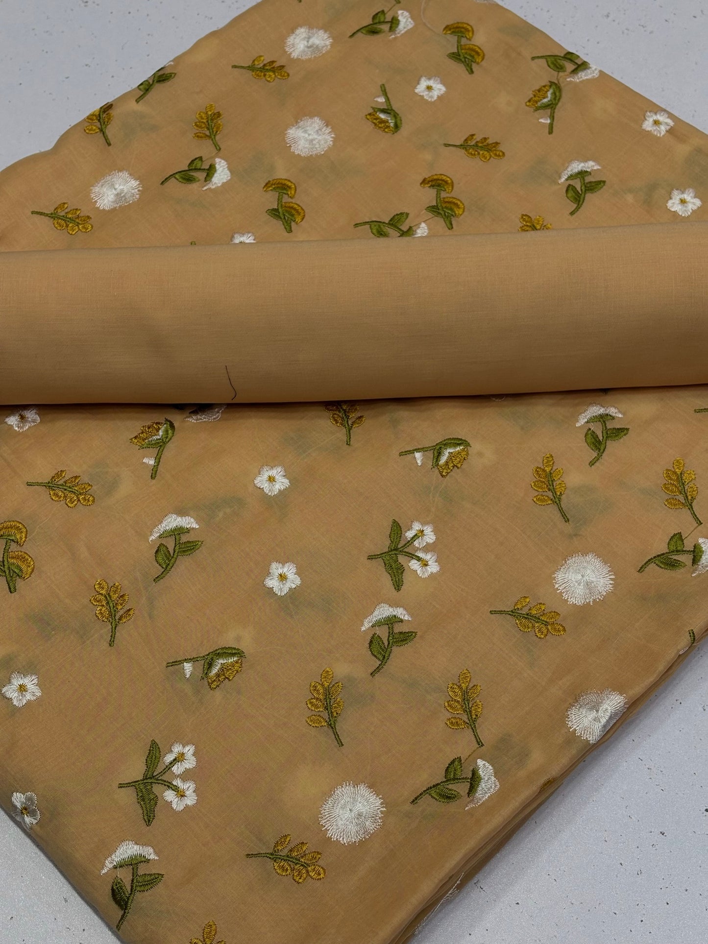 2pcs Lawn Embroidery